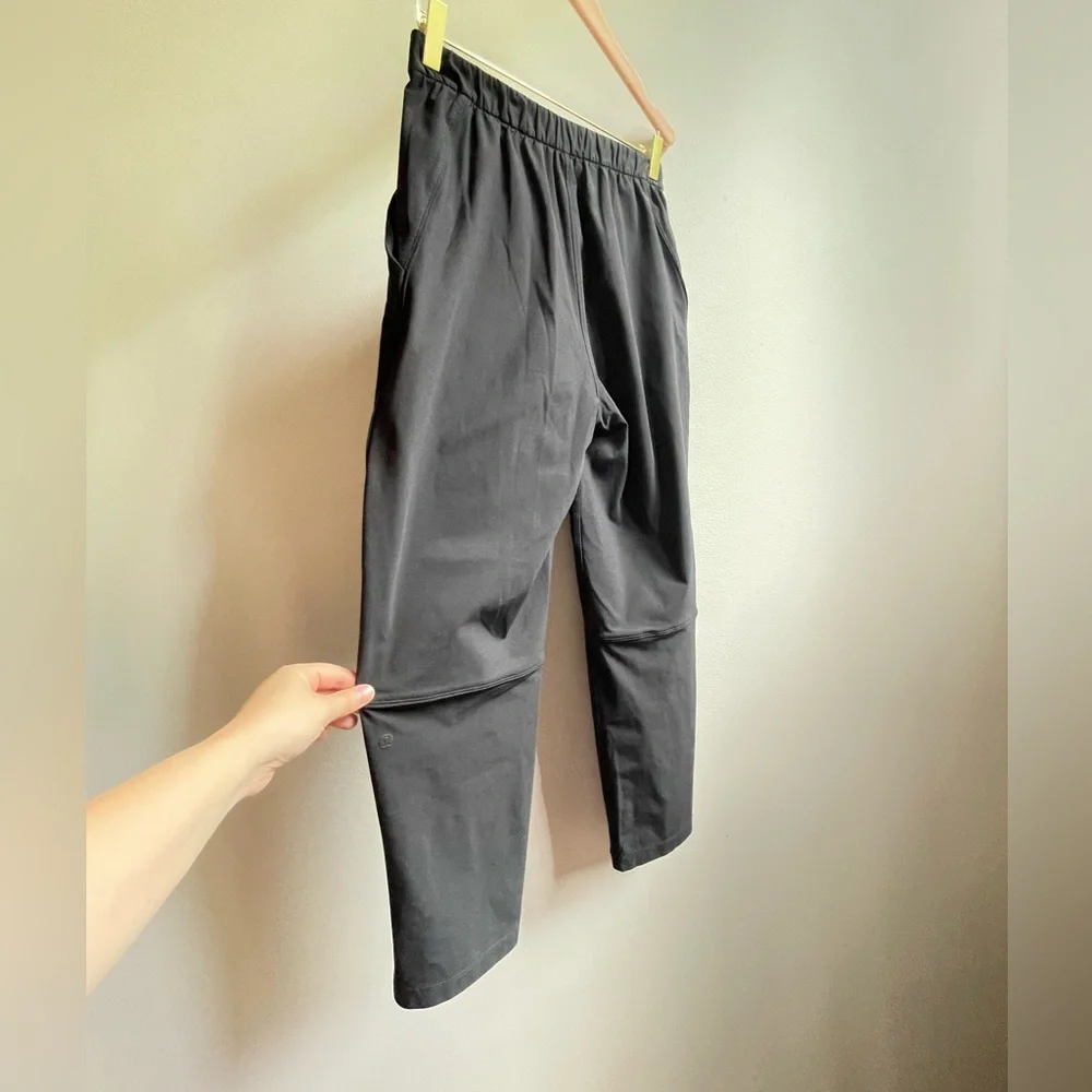 Lululemon Essential High Rise Trouser Black Size 6